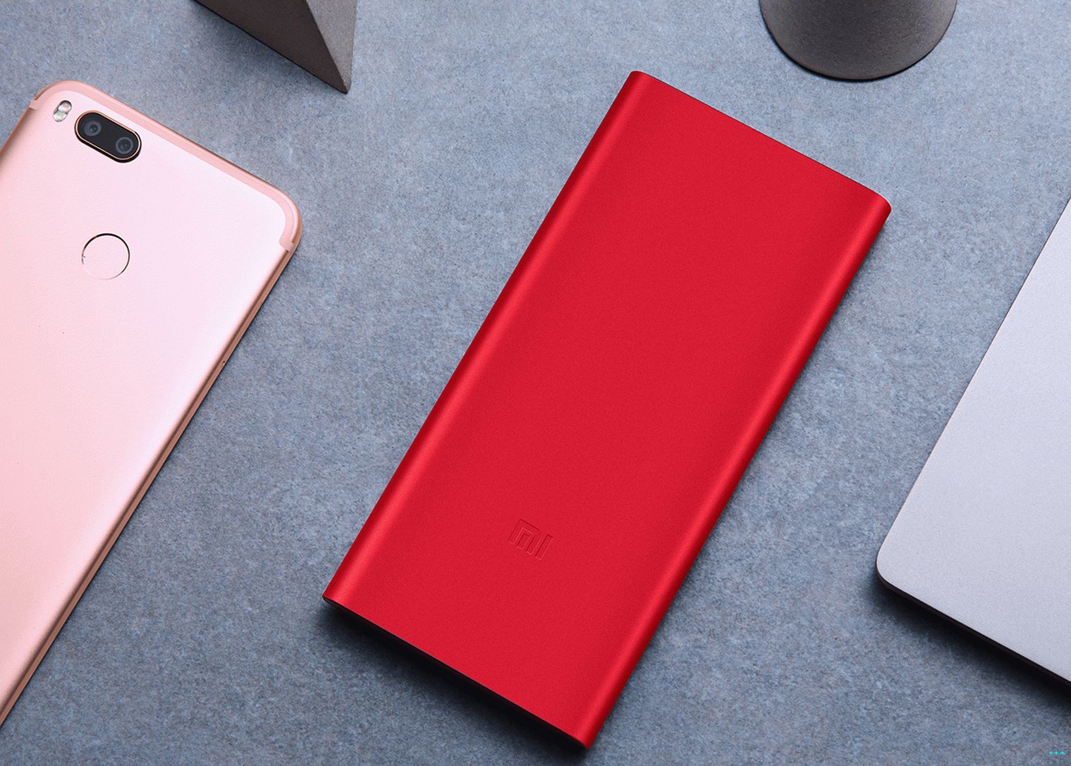 Редми пауэр. Xiaomi Power Bank 2i. Xiaomi красный. Power Bank красный. Red mi 12 PNG.
